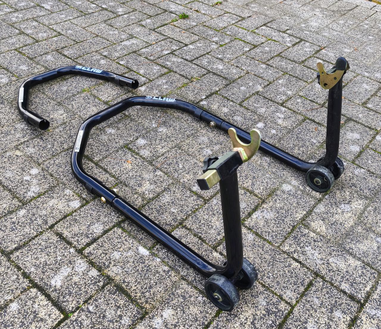 Te koop aangeboden paddock standaard.