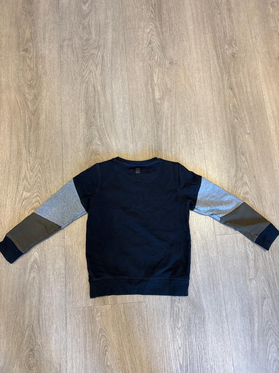 Indian Bleu trui maat 6/116