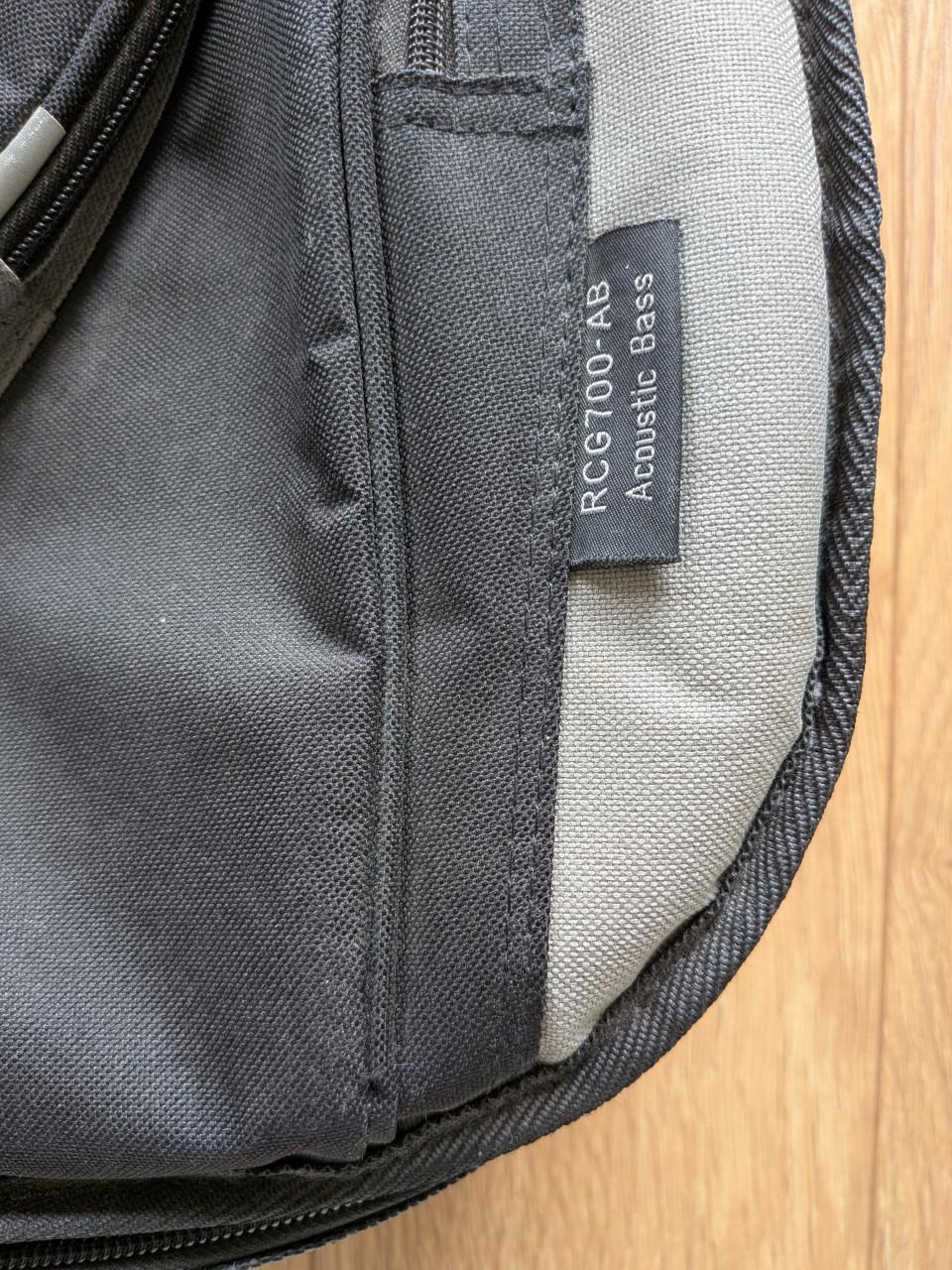 Akoestische 4-snarige basgitaar, merk Sigma