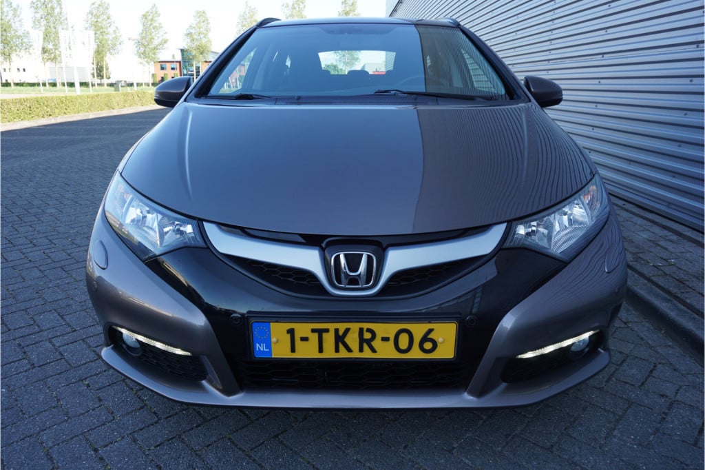 Honda Civic tourer 1.8 sport business edition climate / stoelverw. / cruise