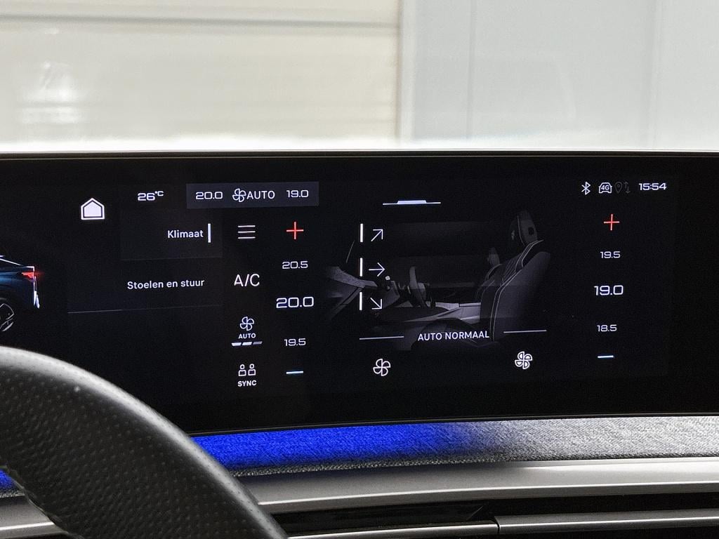Peugeot 3008 1.2 hybrid 145 gt | rijklaar |