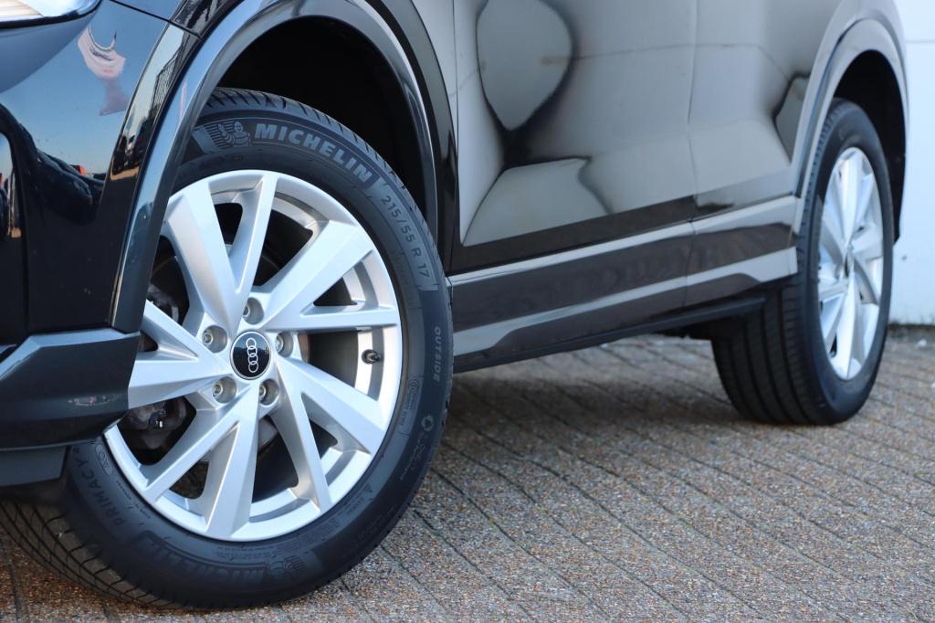 Audi Q2 35 tfsi advanced edition 150pk | camera | stoelverwarming | navi