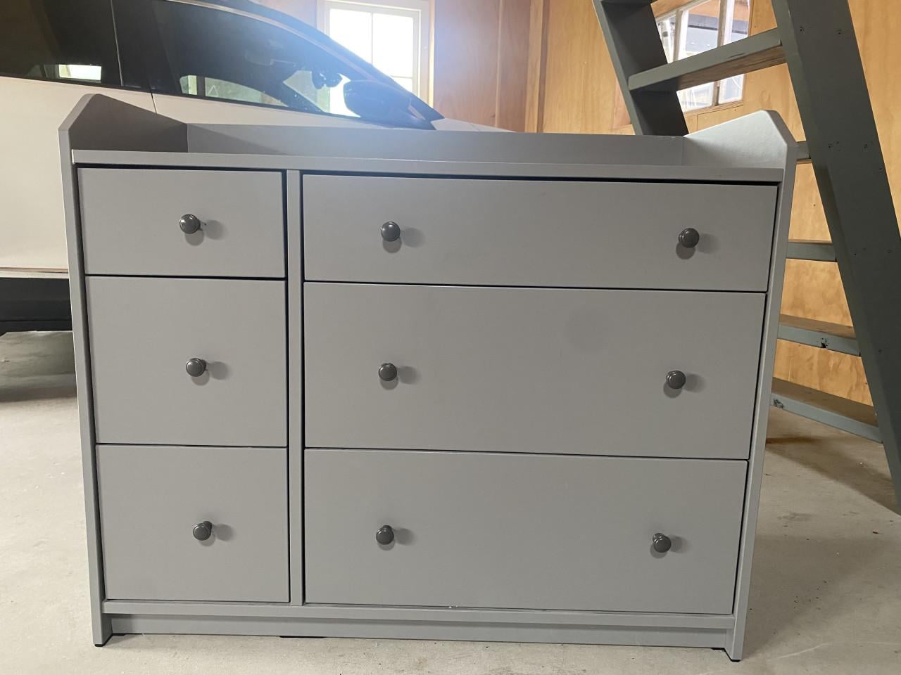 Commode / ladekast GERESERVEERD