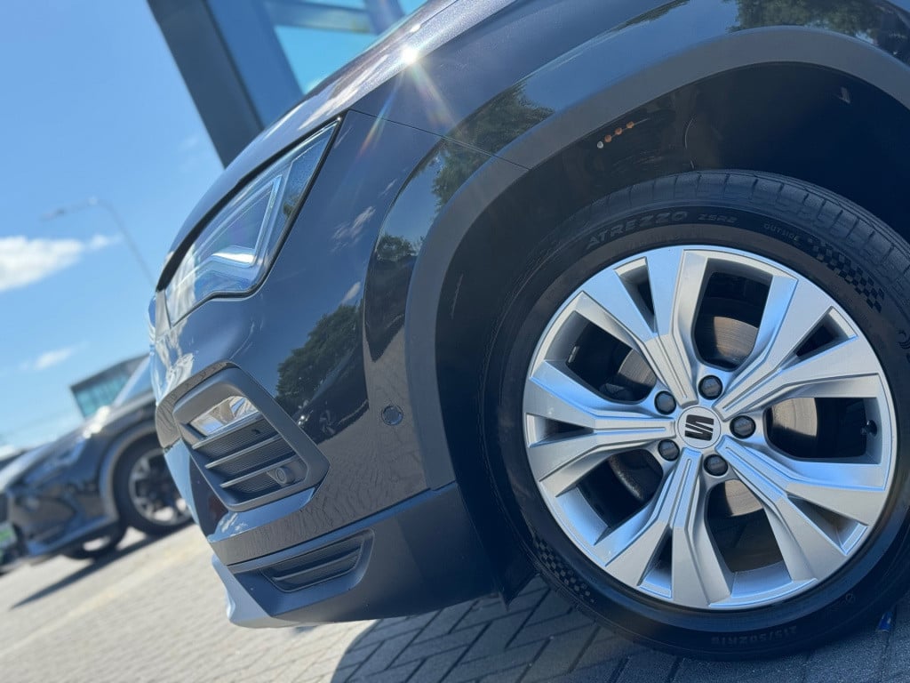 Seat Ateca 1.5 tsi xperience * panoramadak * trekhaak * keyless * virtual c