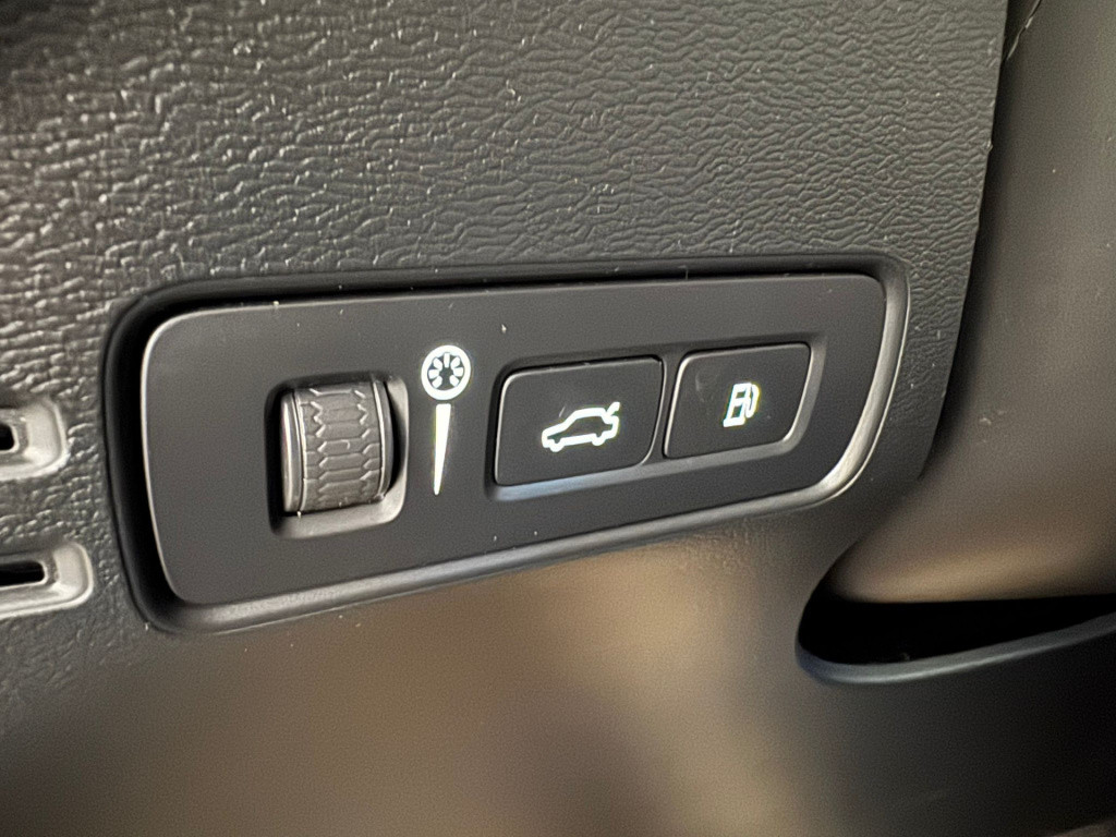 Volvo XC40 1.5 t4 recharge r-design