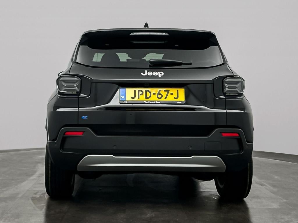 Jeep Avenger summit 54 kwh demo voordeel!