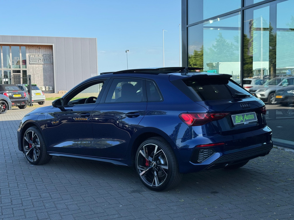 Audi A3 sportback 45 tfsi e s edition competition * panoramadak * virtual c