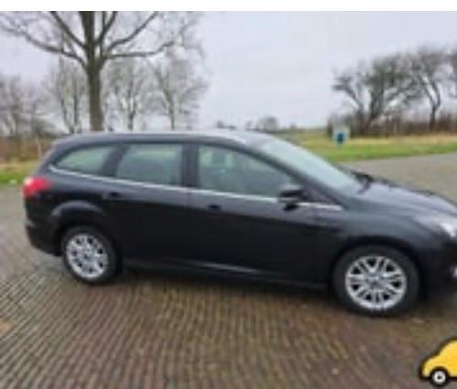 Ford focus station