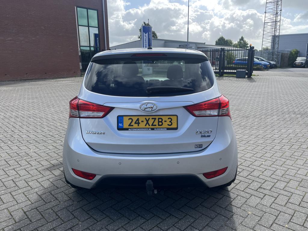 Hyundai Ix20 1.4i i-vision 72 dkm