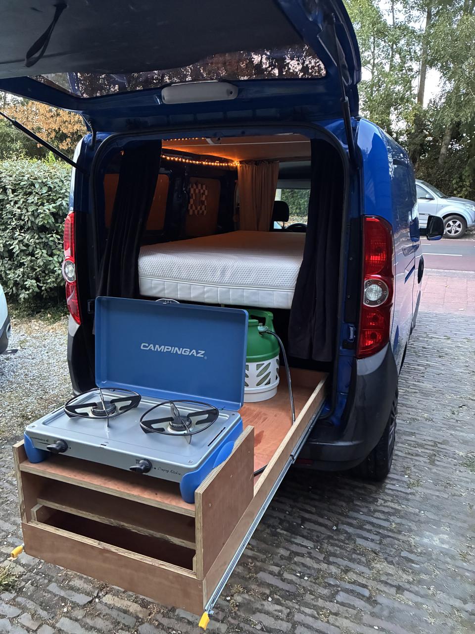 Verlengde Opel Combo microcamper te koop