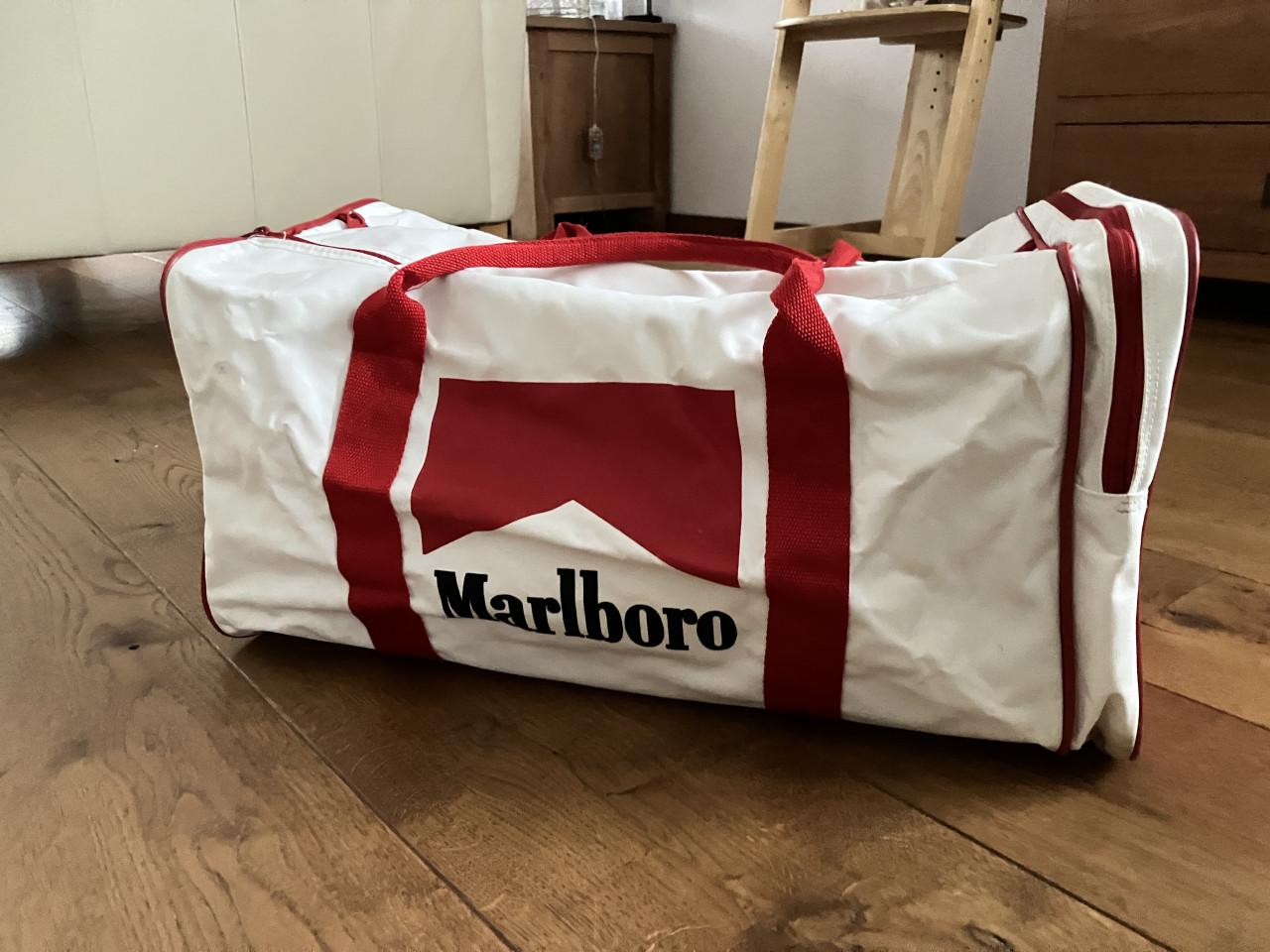 Vintage reistas Marlboro - doe een bod