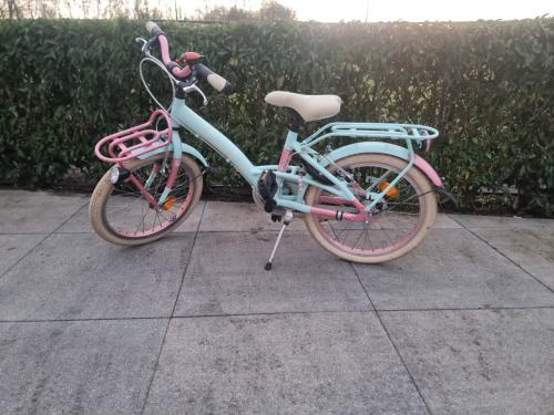 Te koop mooie meisjesfiets 16 inch