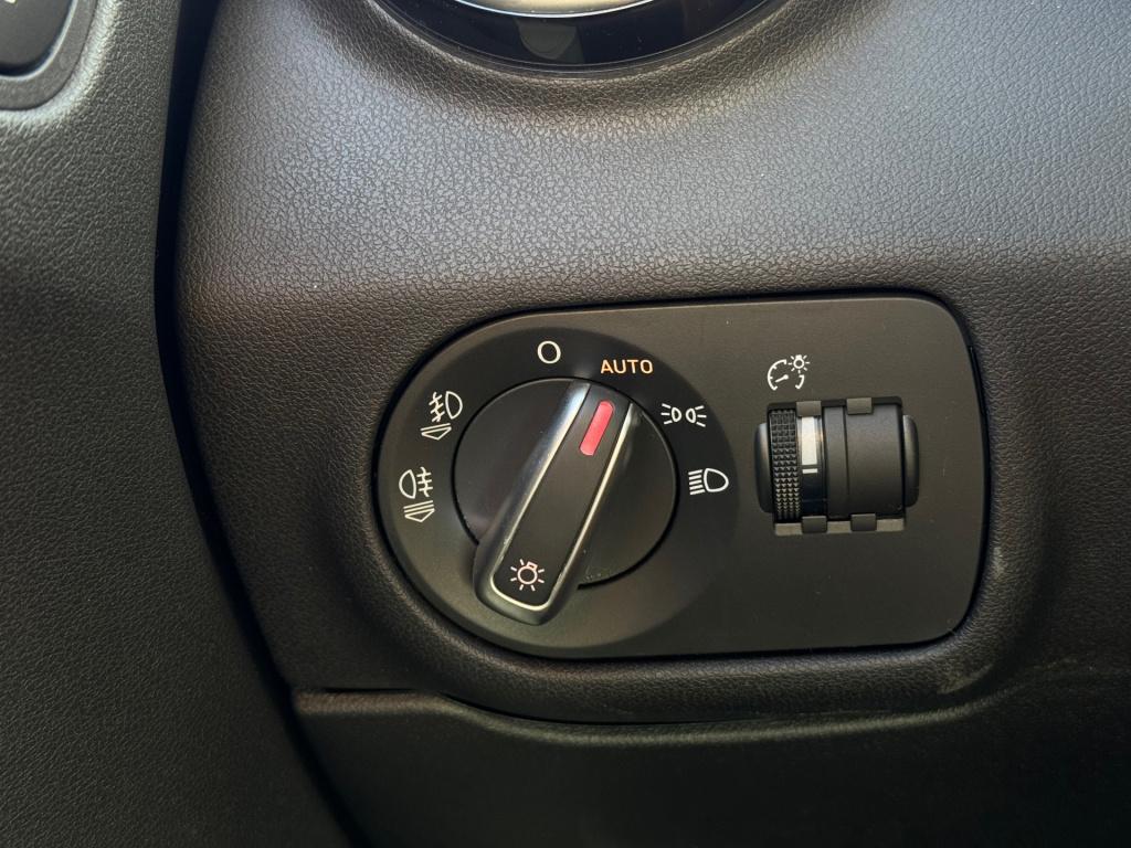 Audi A1 Sportback 1.4 tfsi ambition * cruise control * clima * navigatie * 