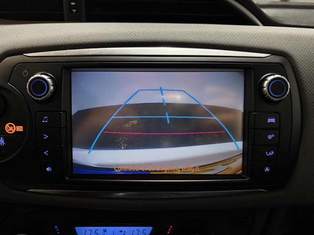 Toyota Yaris 1.5 hybrid lease