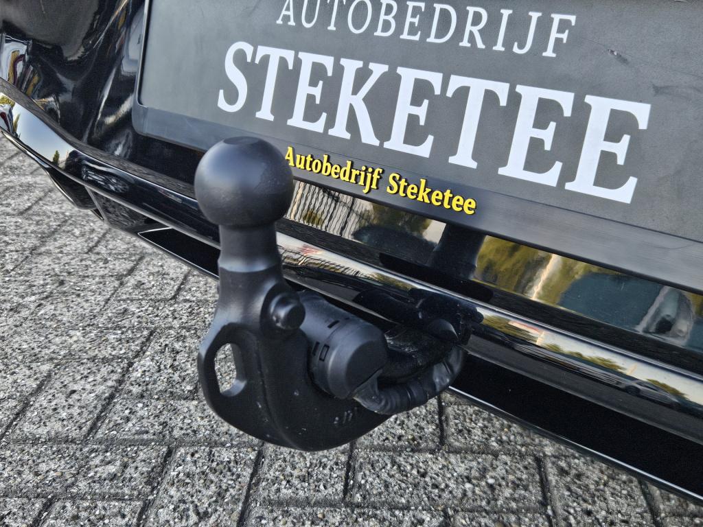 Volkswagen Golf 1.5 etsi r-line business | iq light | h/k | elek. trekhaak 
