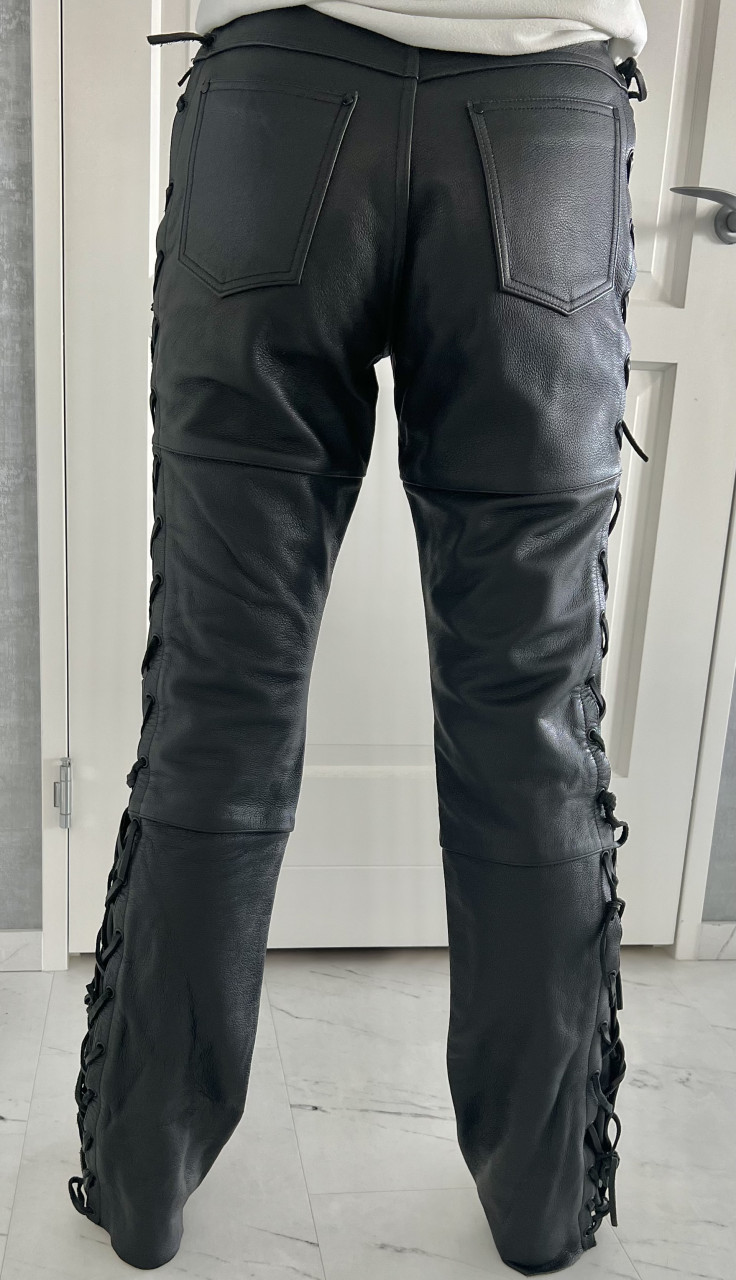 Lederen motorbroek met veters (dames) mt 36L