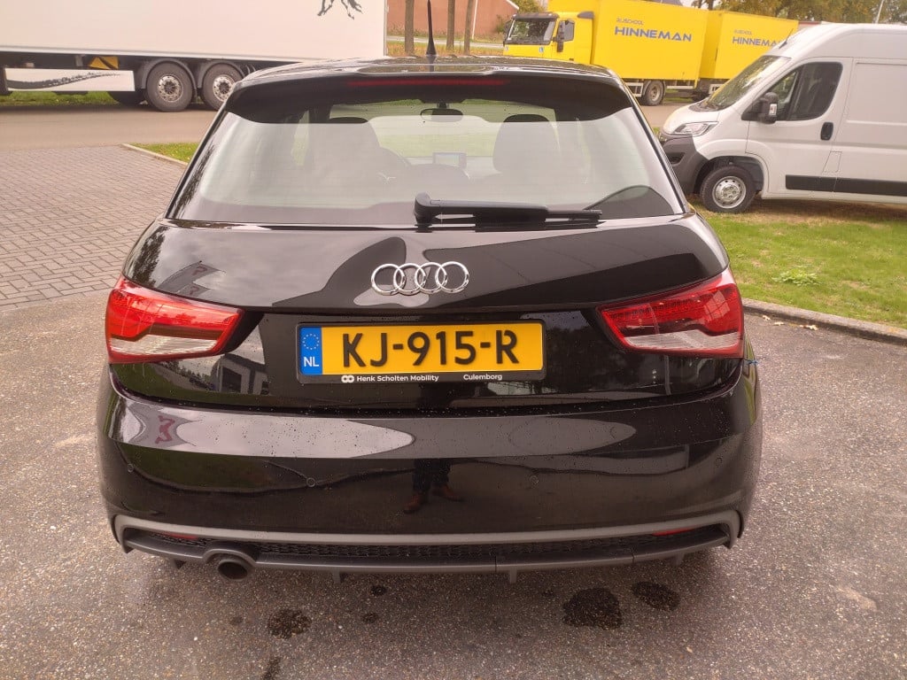 Audi A1 Sportback 1.0 tfsi adrenalin