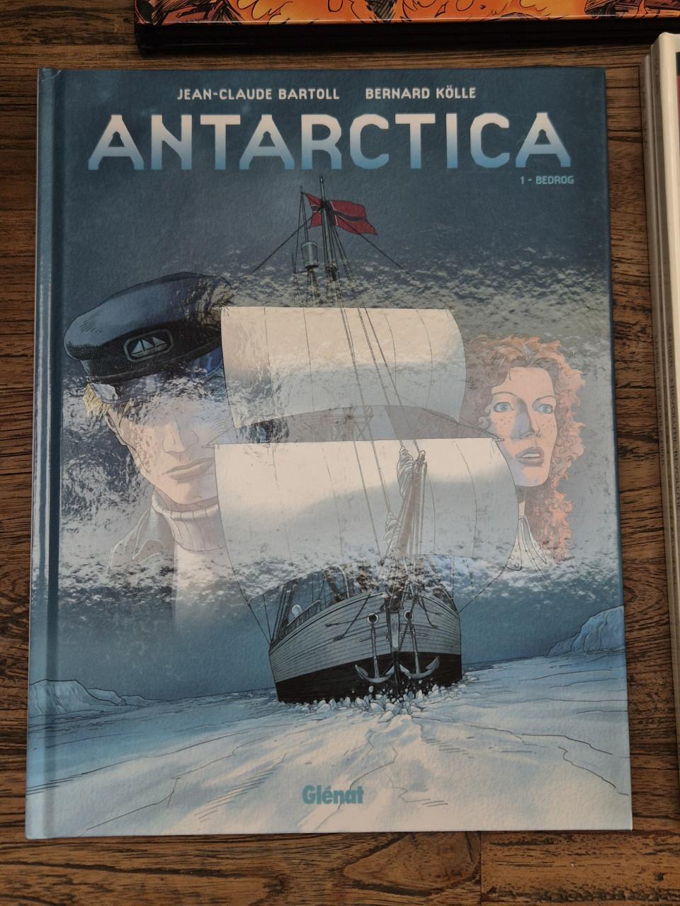 Pakket hardcover strips