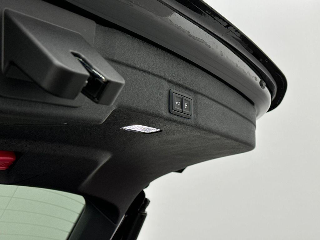 Audi A5 avant 2.0 e-hybrid quattro s edition b&o l drc l leer