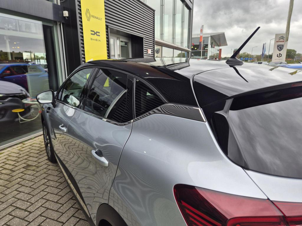 Renault Captur 1.3 tce 130 edc automaat intens verkocht