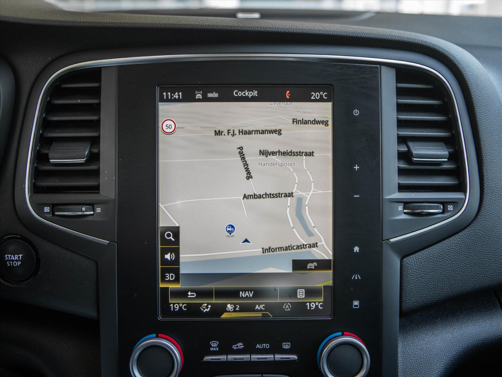 Renault Megane tce 130pk bose | navigatie | camera | park. sensoren | cruis