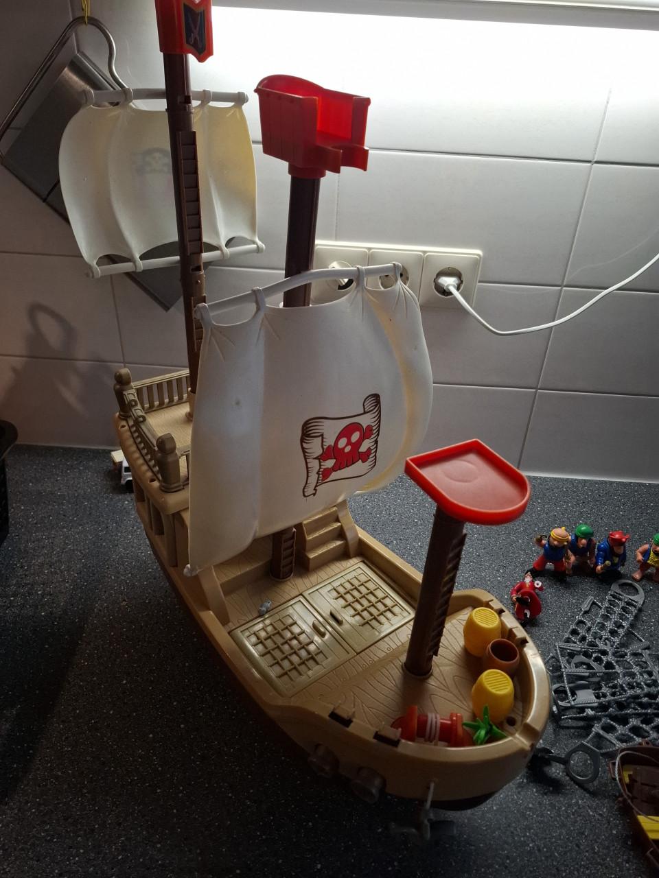 Pirate boot