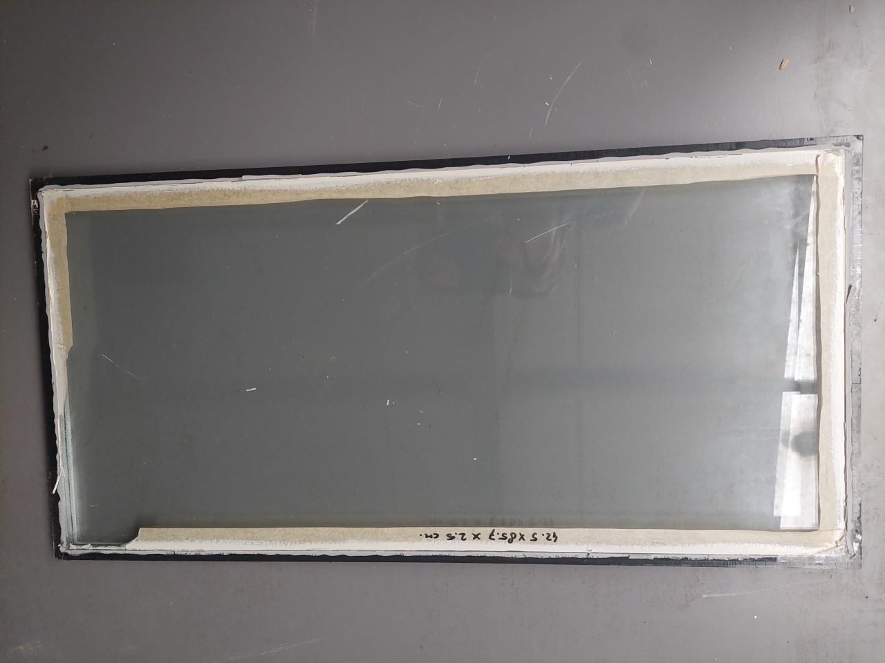 Raam dubbelglas met rooster