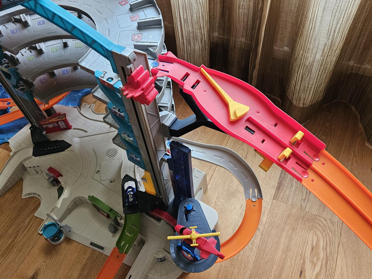 Hot Wheels Parkeergarage z.g.a.n.!