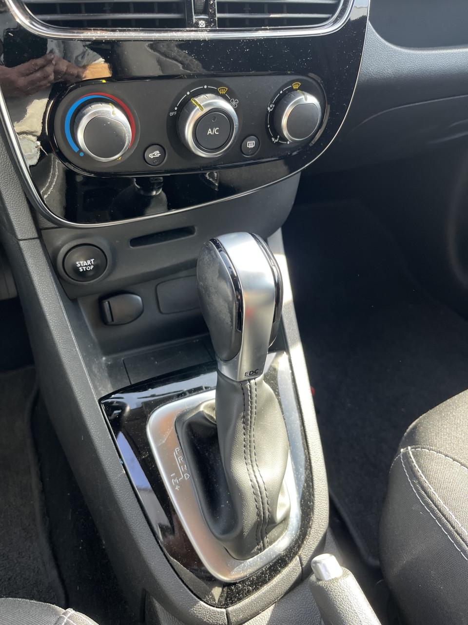 Renault Clio Estate 1.2 TCe Intens AUTOMAAT