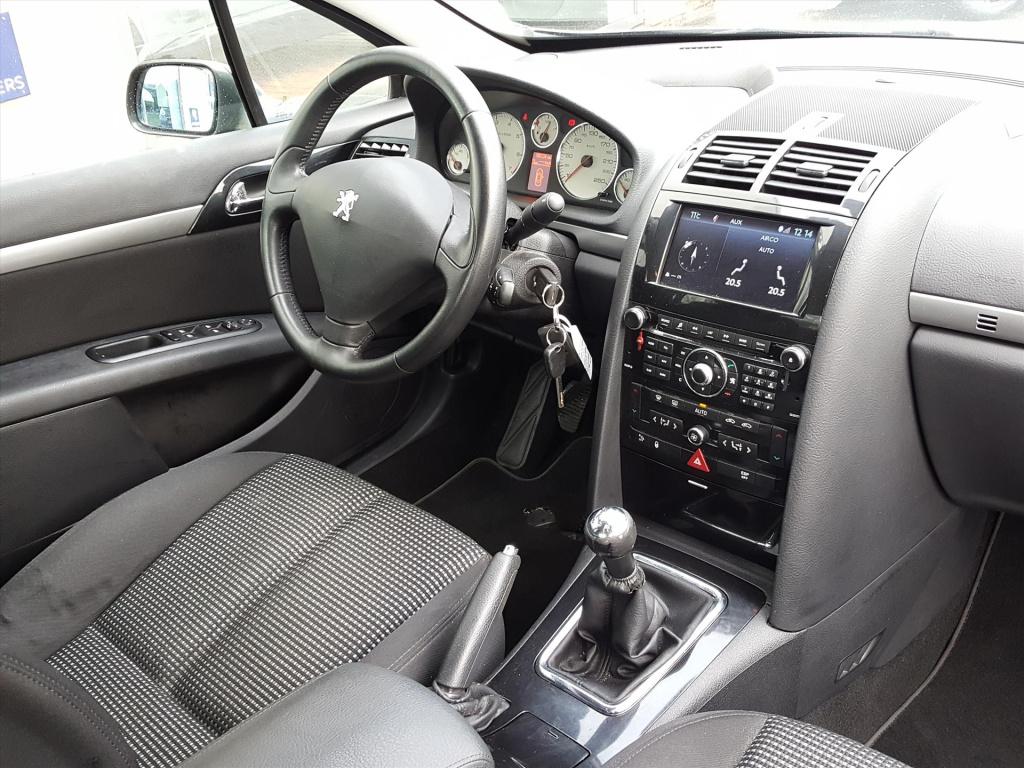 Peugeot 407 st 2.0i-16v 140pk trekhaak afneembaar | navigatie | cruise & cl