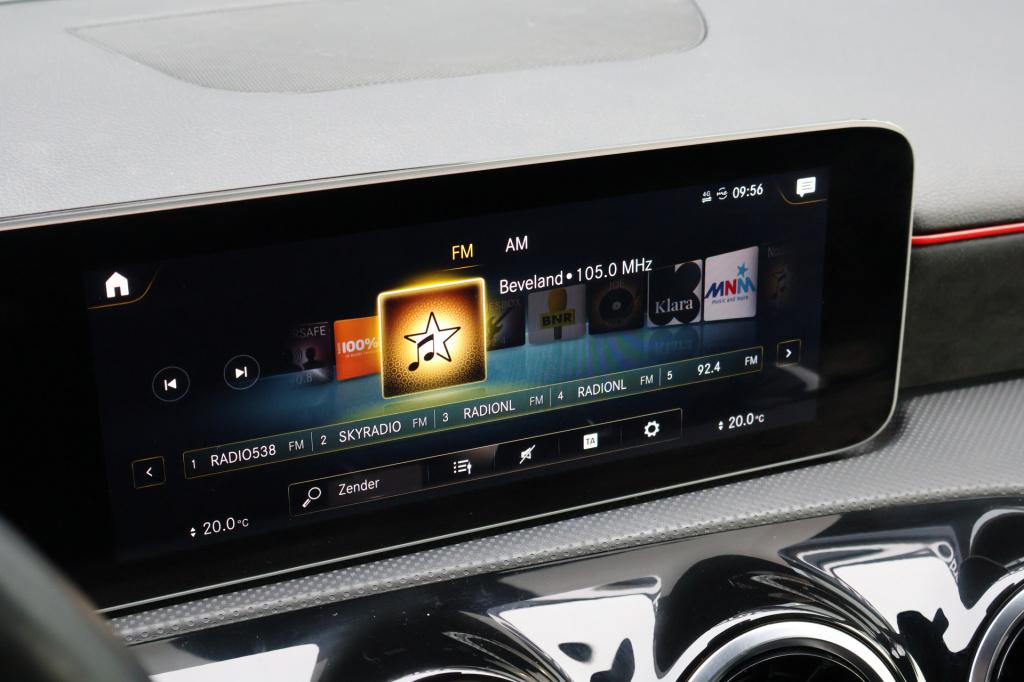 Mercedes-Benz A-Klasse 180 business solution amg i btw i automaat i camera 