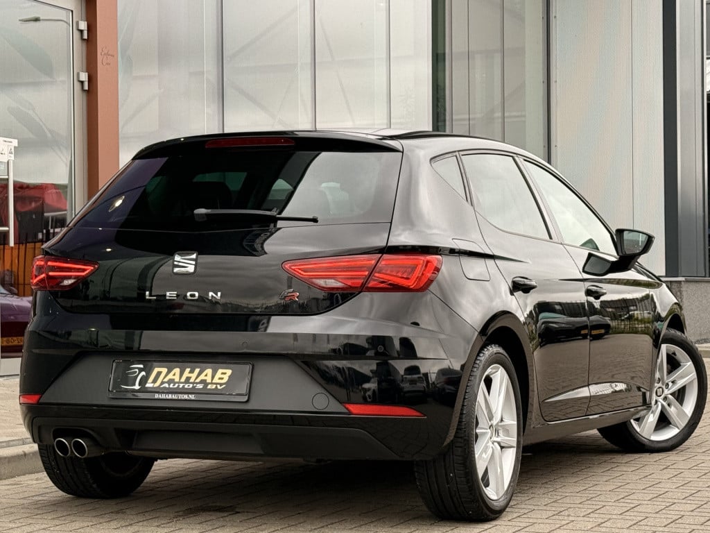 Seat Leon 1.4 ecotsi fr | led | stoelverwarming | parkeersensoren |