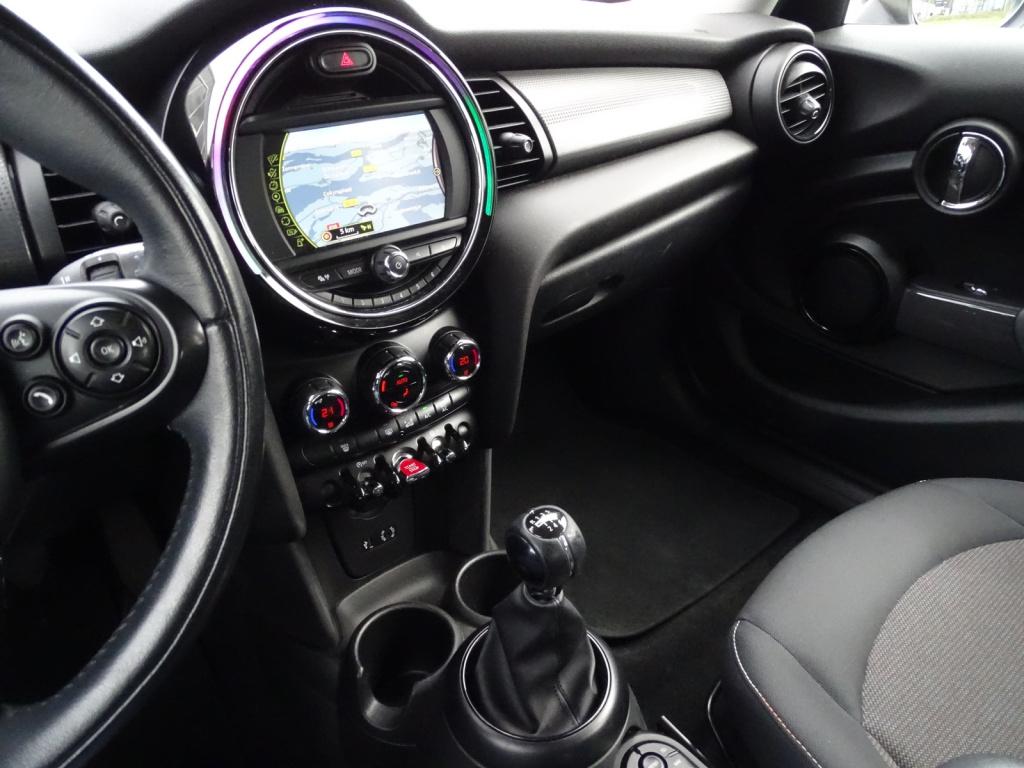 Mini 5-deurs mini 1.5 cooper business | led | navi | bluetooth