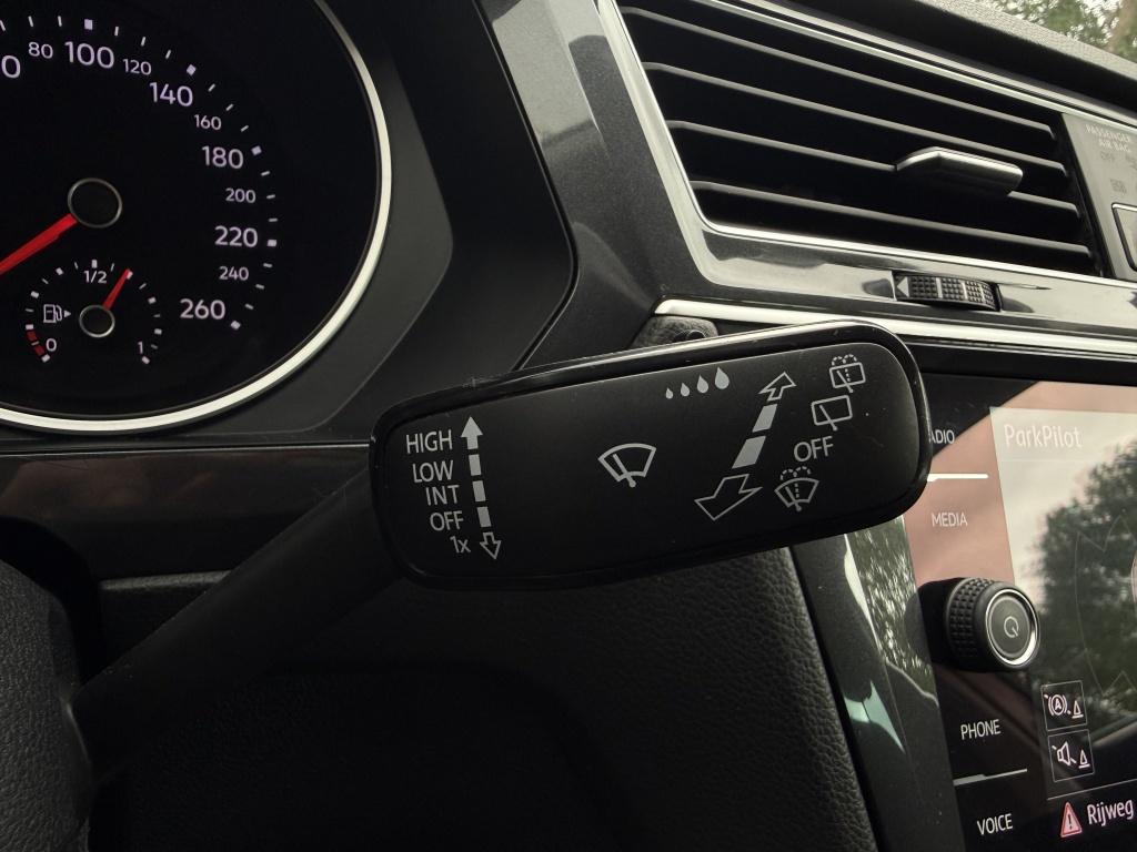 Volkswagen Tiguan 1.4 tsi sound editie - trekhaak -