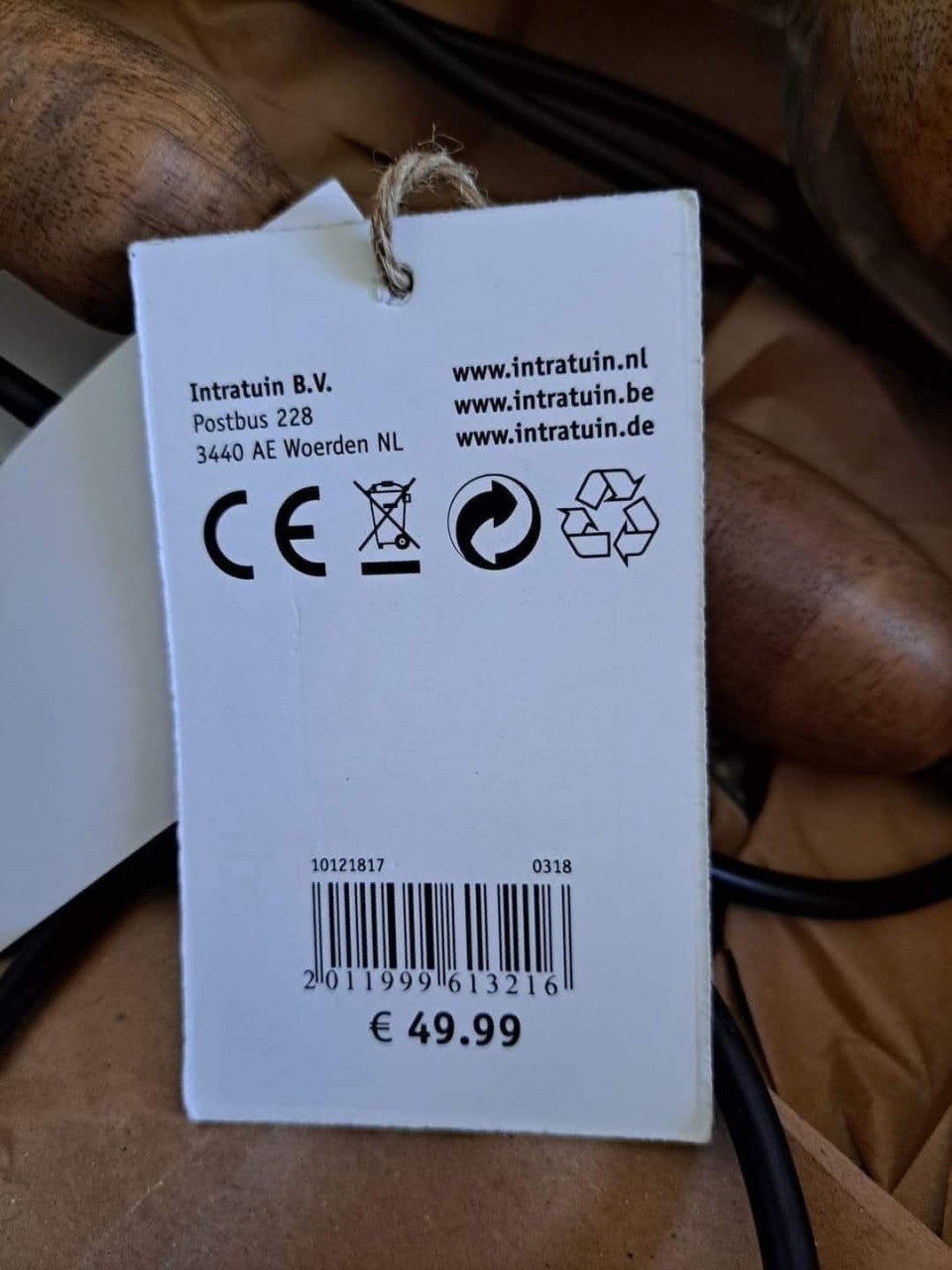 3 x Nieuwe Hanglampen Intratuin