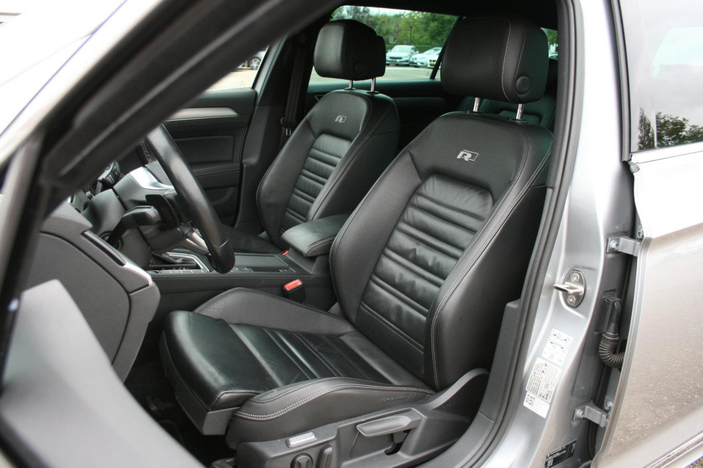 Volkswagen Passat variant 1.5 tsi highline business r