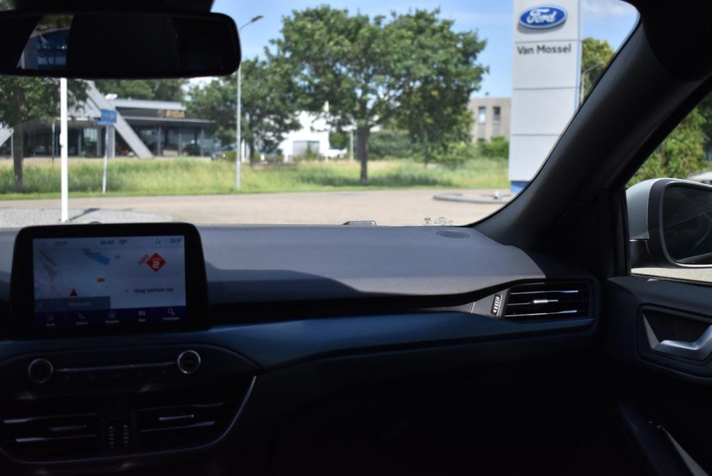 Ford Focus wagon 1.5 ecoboost active x business | automaat | 1500kg trekgew