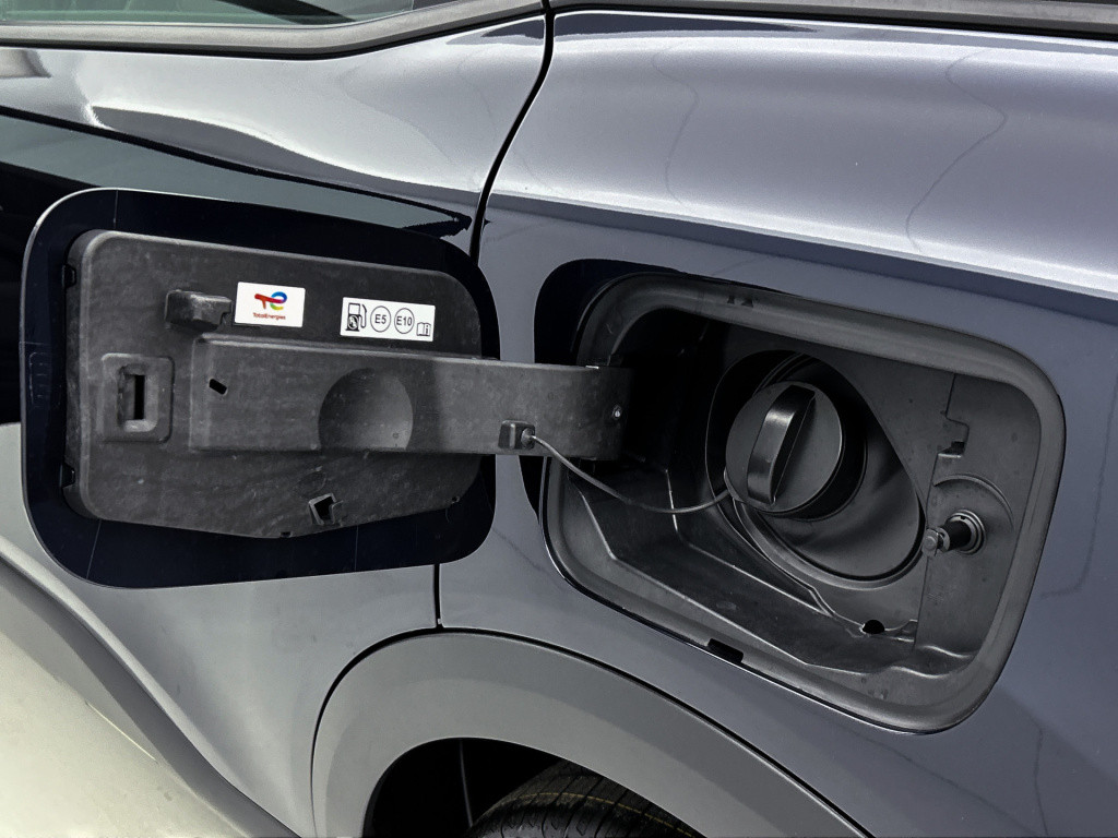Citroen C4 hybrid 145pk automaat business private lease € 489,- pm - 48mnd 