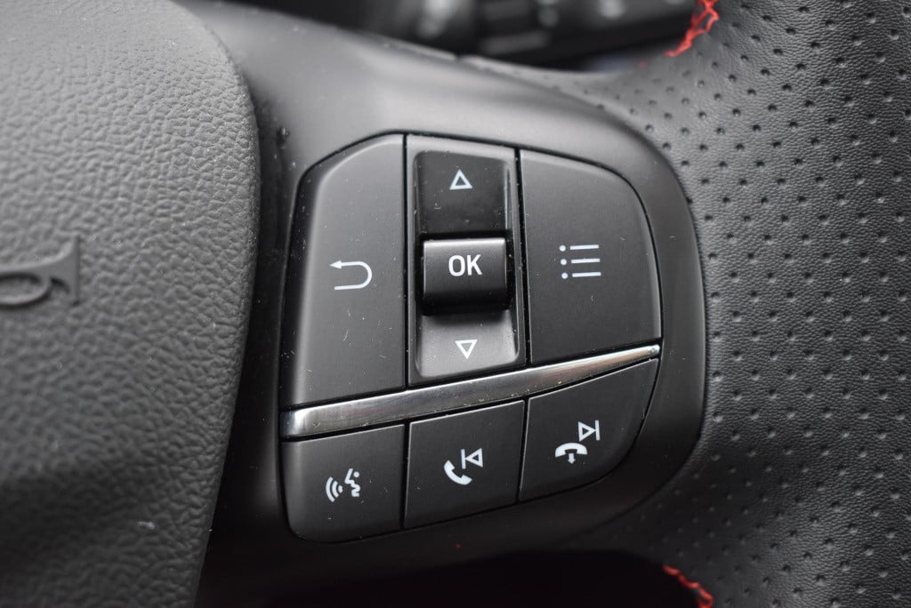 Ford Kuga 2.5 phev st-line x | climate control | adaptieve cruise control |