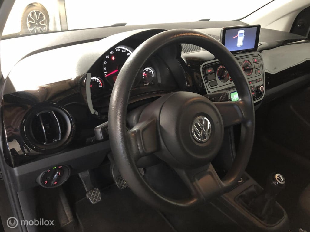 Volkswagen UP! 1.0 move up! bluemotion