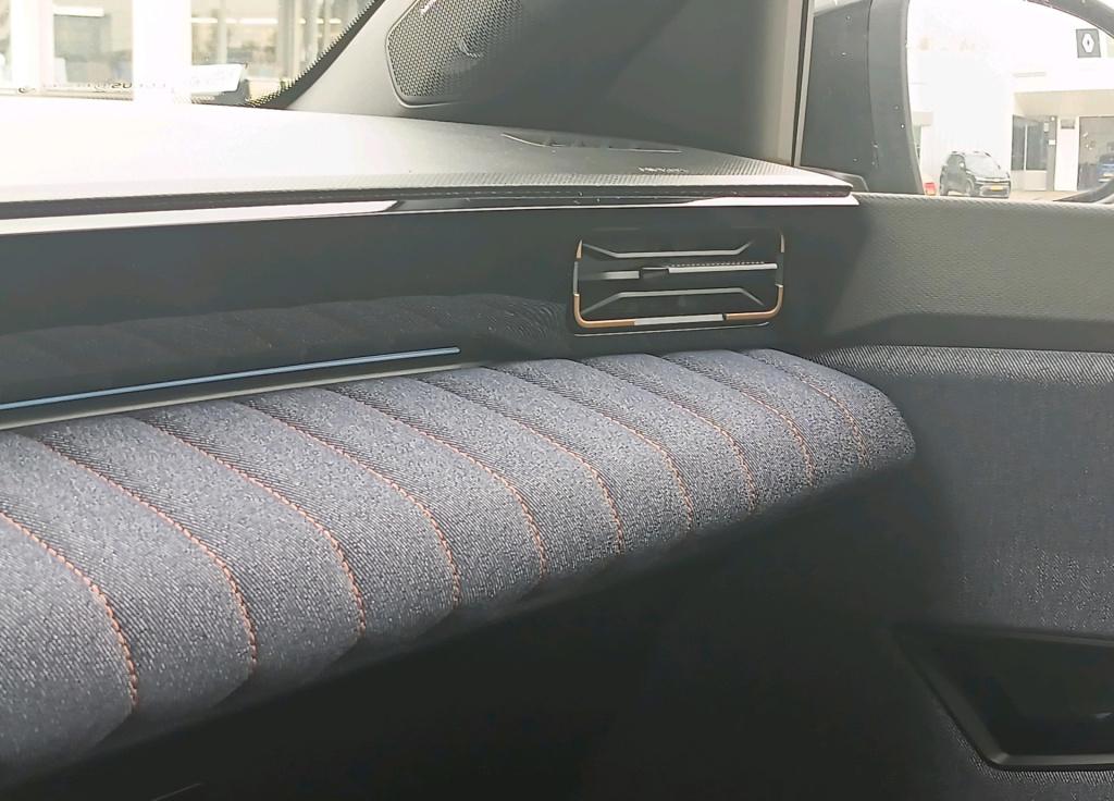 Renault 4 comfort range techno 52 kwh - harman kardon® premium audio / pack