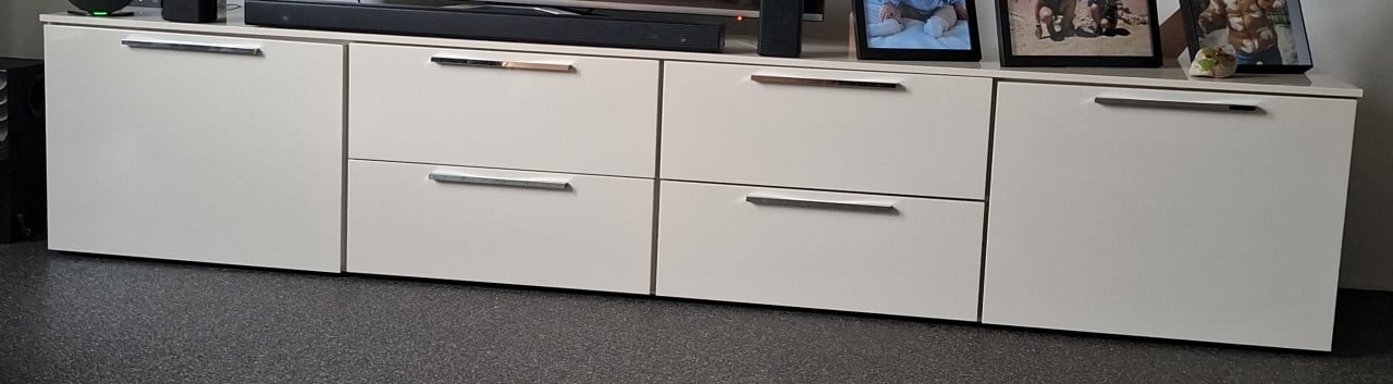 Dressoir in hoogglans