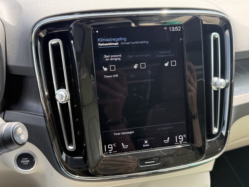 Volvo XC40 t4 211pk recharge ultimate dark| full options !!