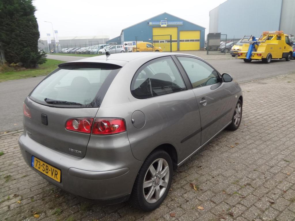 Seat Ibiza 1.4-16v stylance