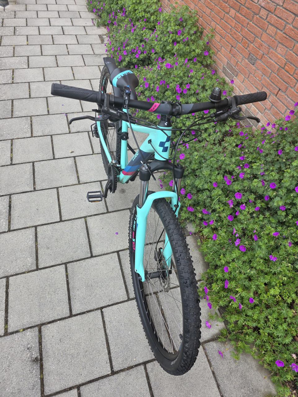 CUBE | ACCESS HPA | 29 INCH | FRAME 42 CM | 3X8 V | NETTE STAAT!