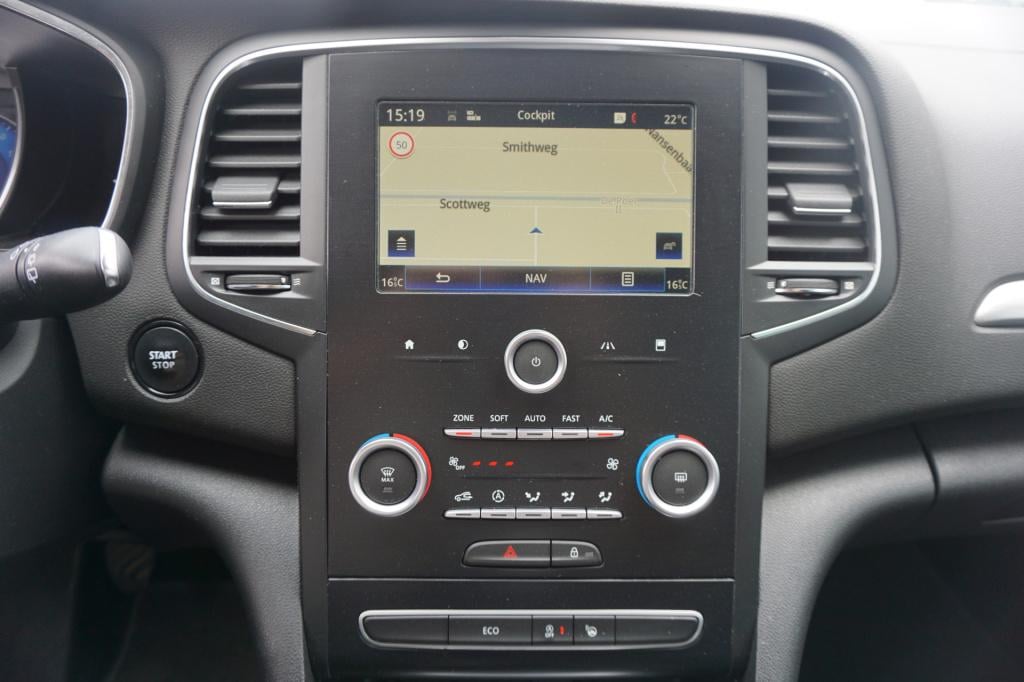 Renault Megane 1.2 tce bose climate / navi / cruise / sfeerverl. / massage 