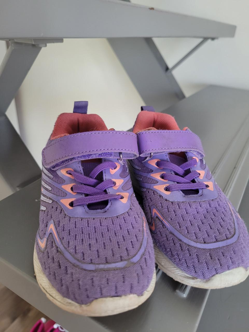 Sportschoenen maat 31