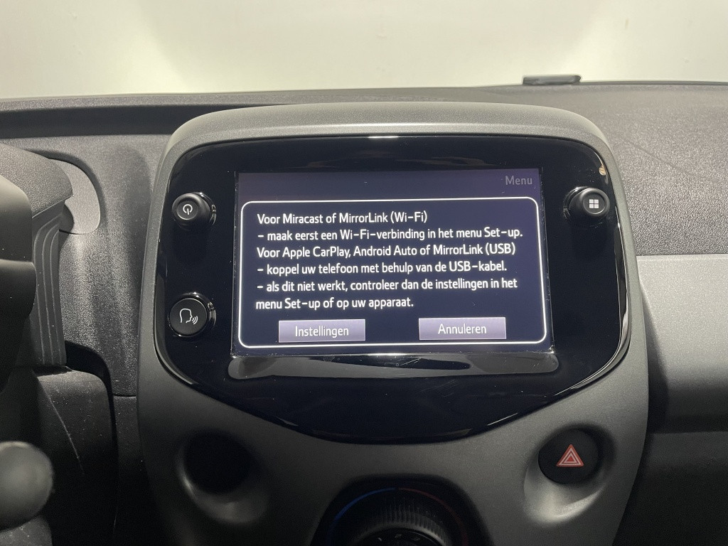 Toyota Aygo 1.0 vvt-i x-play