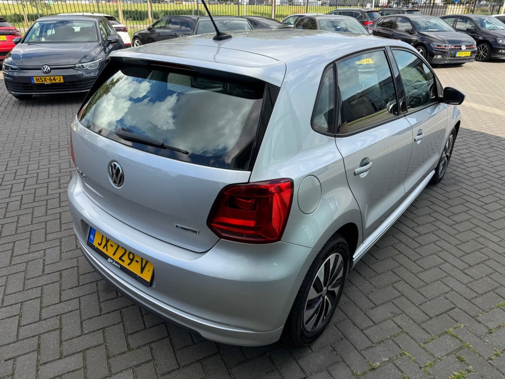 Volkswagen Polo 1.0 bluemotion * cruise control * navigatie * nap