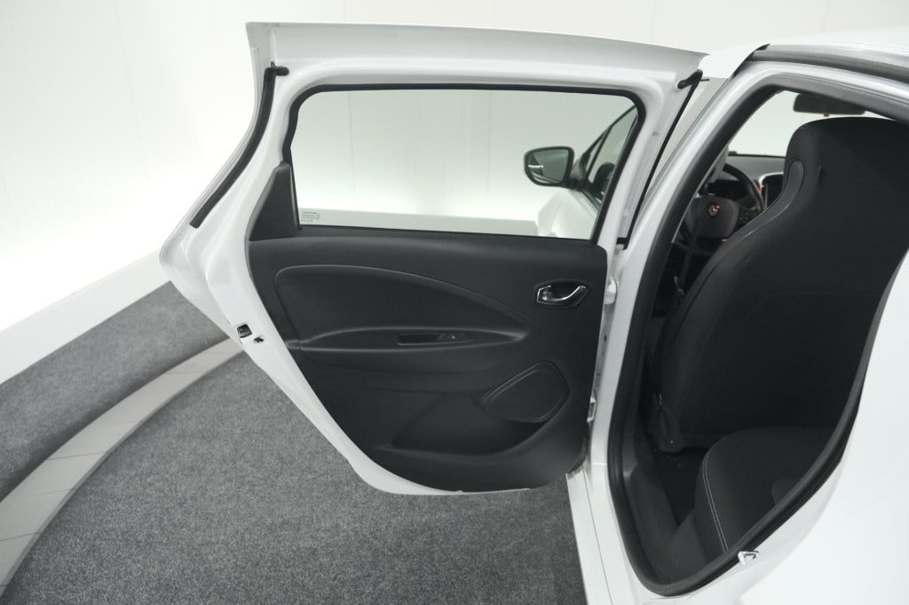 Renault Zoe q90 intens quickcharge 41 kwh | huuraccu | parkeersensoren | na